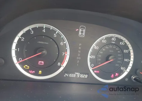 2011 Honda Accord 2.4 Lx z USA, uszkodzony, nr VIN 1HGCP2F39BA017318